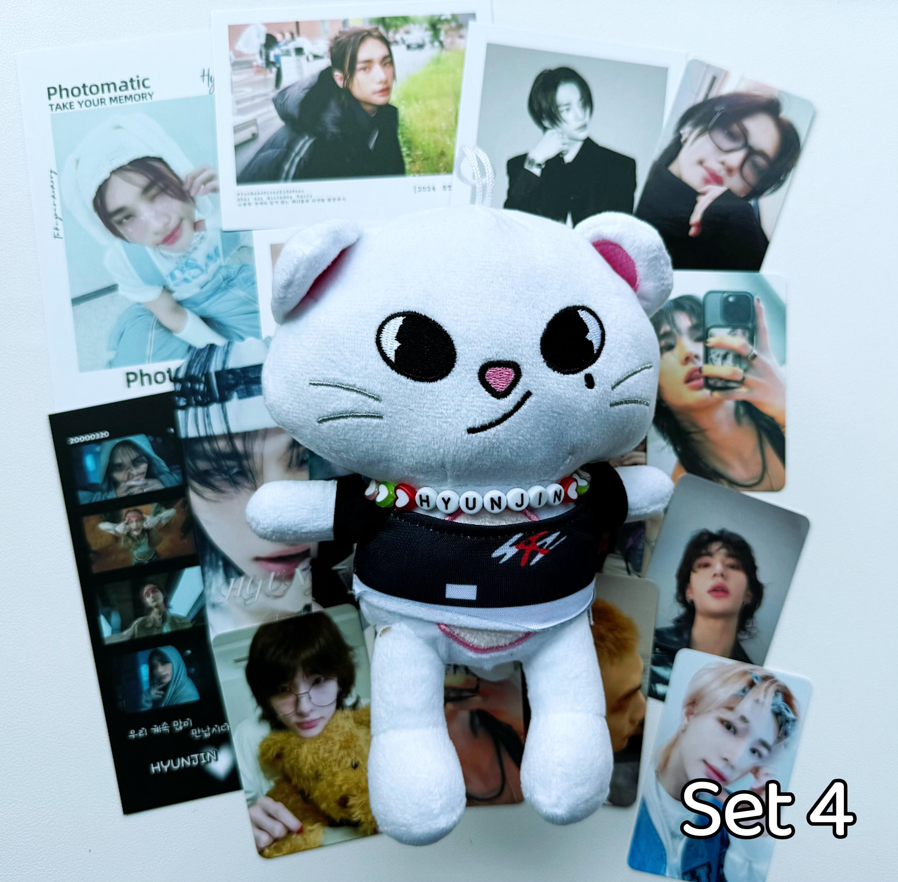 Gift Box: SKZOO Jiniret Plush - Etsy