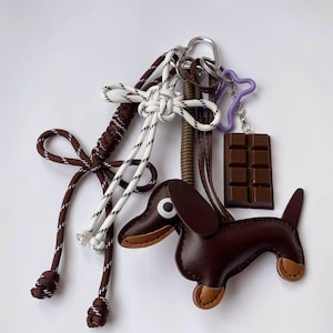 DACHS BAG CHARM W/EXTRA STRAP CHOCOLATE BROWN DACHS BAG CHARM W/EXTRA STRAP CHOCOLATE BROWN