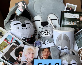 Skzoo Wolfchan Gift Box - Etsy