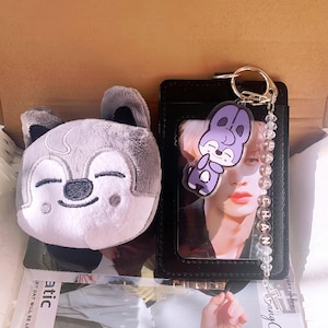Coffret cadeau Wolf Chan Skzoo | Coffret cadeau Bangchan | Paquet de cartes-photos | Porte-clés Straykids | Peluche Skzoo | Porte-cartes photo | Reliure pour cartes photo