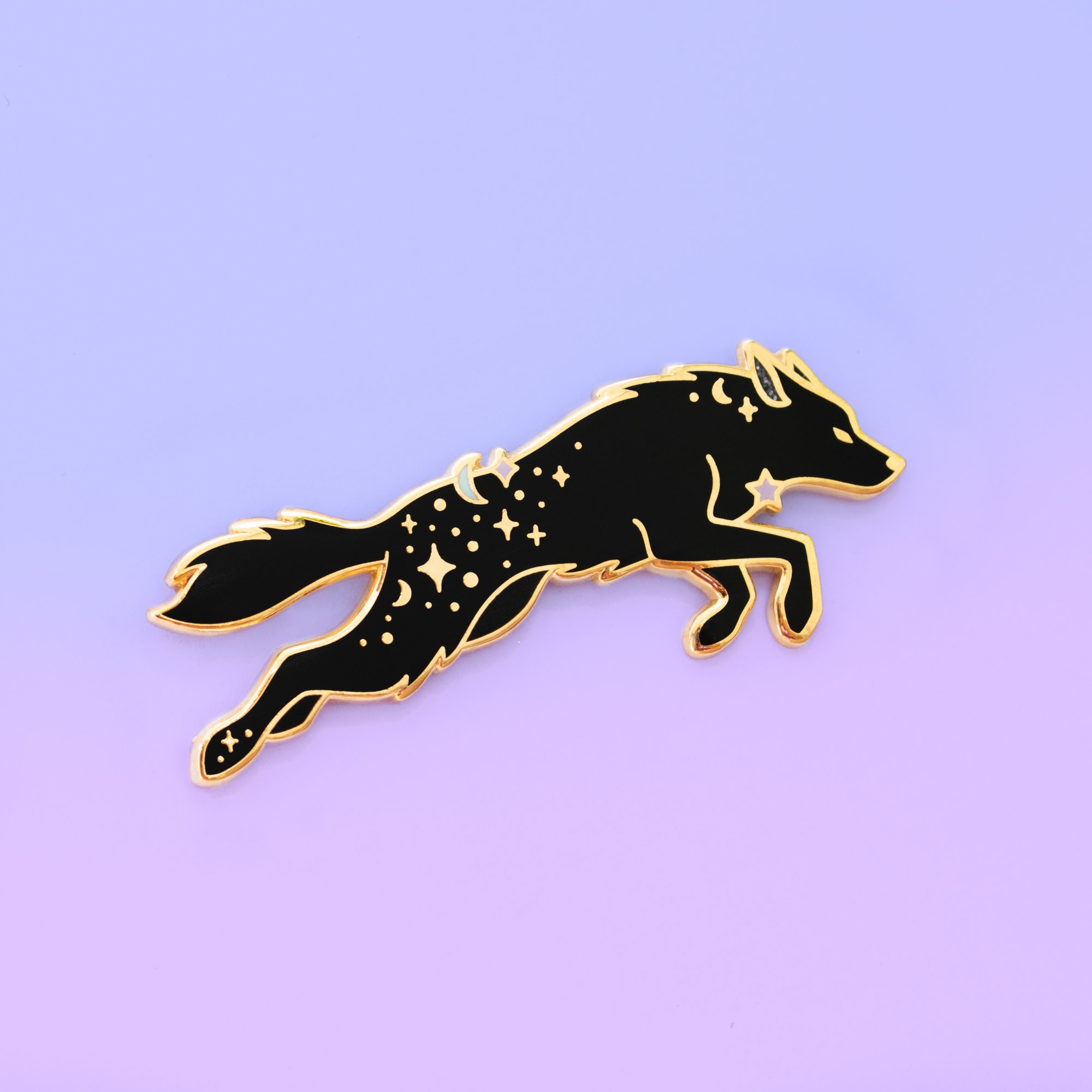 Magical Wolf Pin - Magic Enamel Pin - Book Lover Pin - Book Pins - Cu…