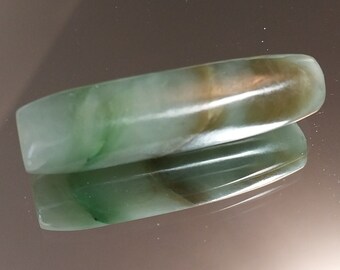 Hand Carved Canadian Nephrite Jade Bead.