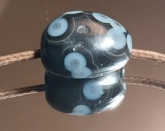 Hand Carved Desert Orbicular Agate Bead.