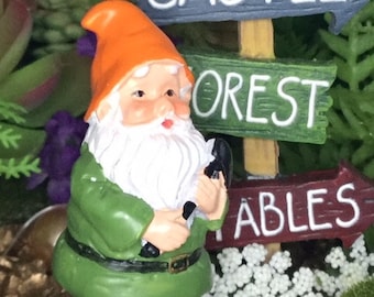 Clarence, a Fada Cortadora de Lenha - Jardim de Fadas, Fada, Gnomo, Miniatura, Casa de Bonecas, Kit Jardim de Fadas, Gnomo
