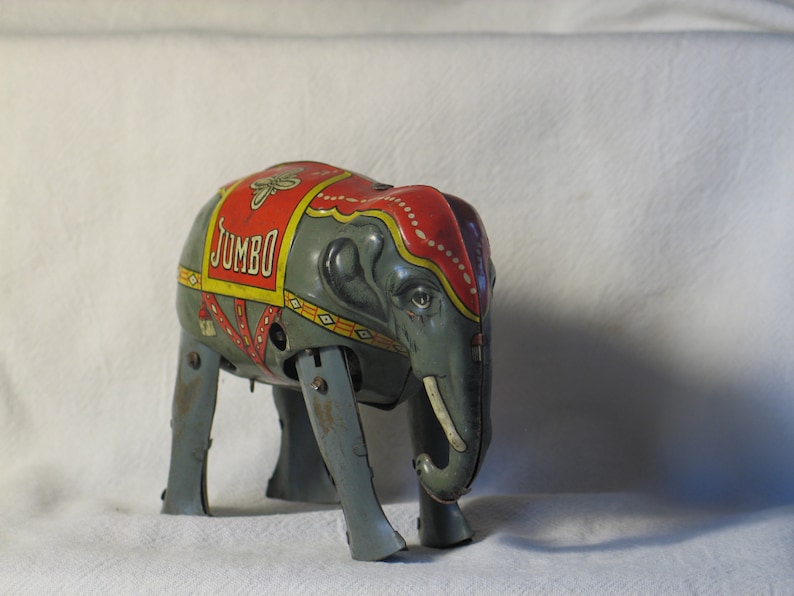 wind up elephant