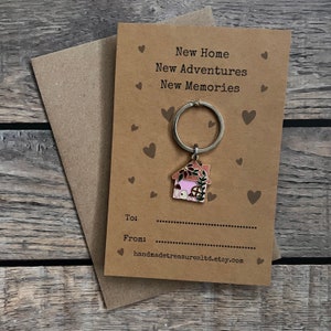 Cadeaux personnalisés pour nouvelle maison, porte-clés pour nouvelle maison, propriétaires, heureuse nouvelle maison, cadeau de déménagement, cadeau pour nouvelle maison, cadeau de Noël, maison de famille, cadeaux pour couples