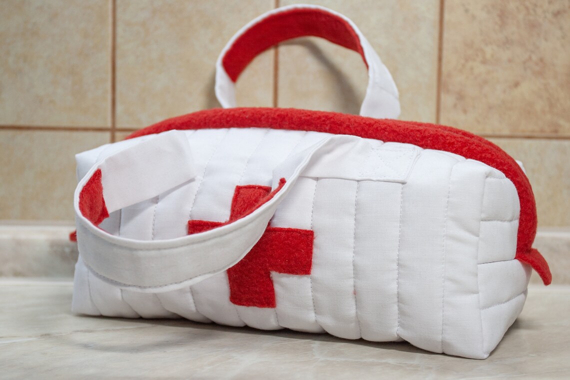 Kids Doctor Bag / Toy Medical Bag / Doctors Bag Toy / Doctor Toys Etsy