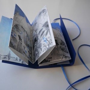 Bird - Silent Story - Concertina artist book