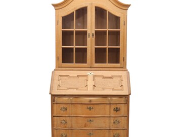 Gustavian Secretairs