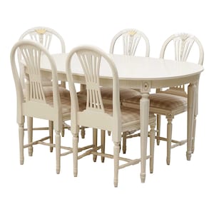 Gustavian Eettafel met 5 Klassieke Gustavian Stoelen