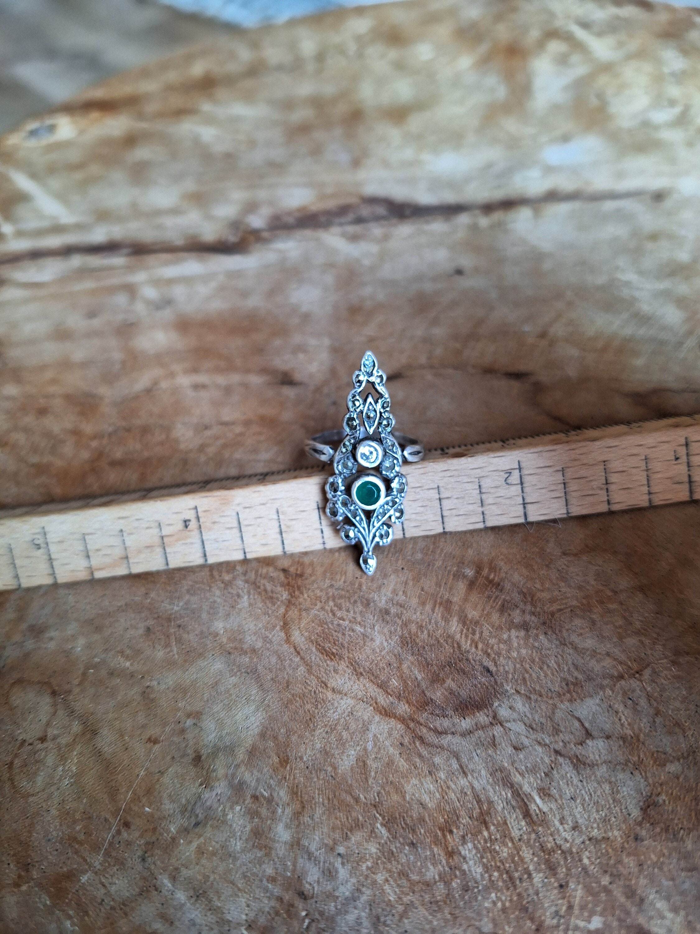 Belle Epoque silver ring set with marcasites with green and white stones in the center