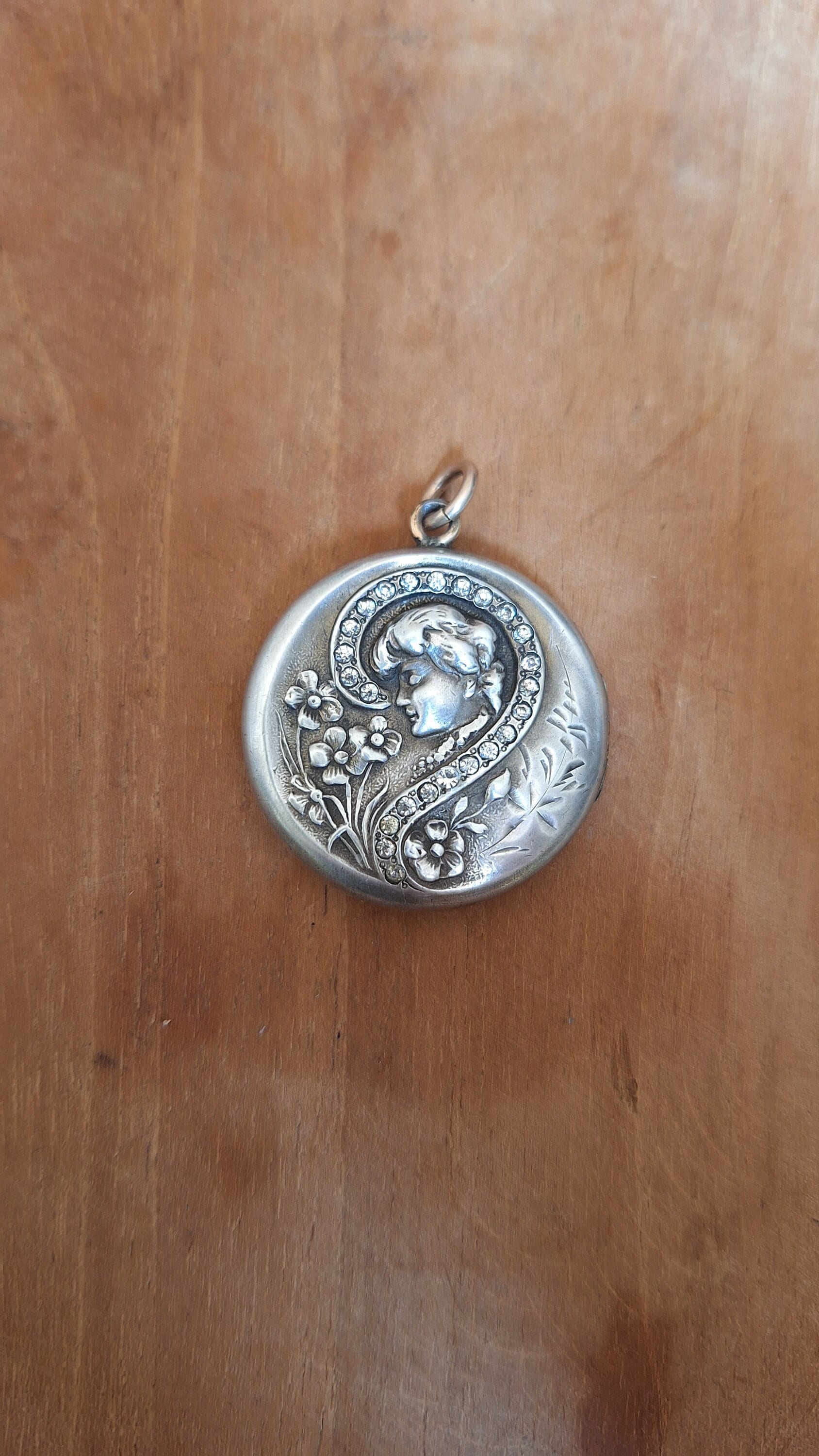 Médaillon Porte-photo Argenté Art Nouveau - Décor Floral - Occasion - Bijou Souvenir