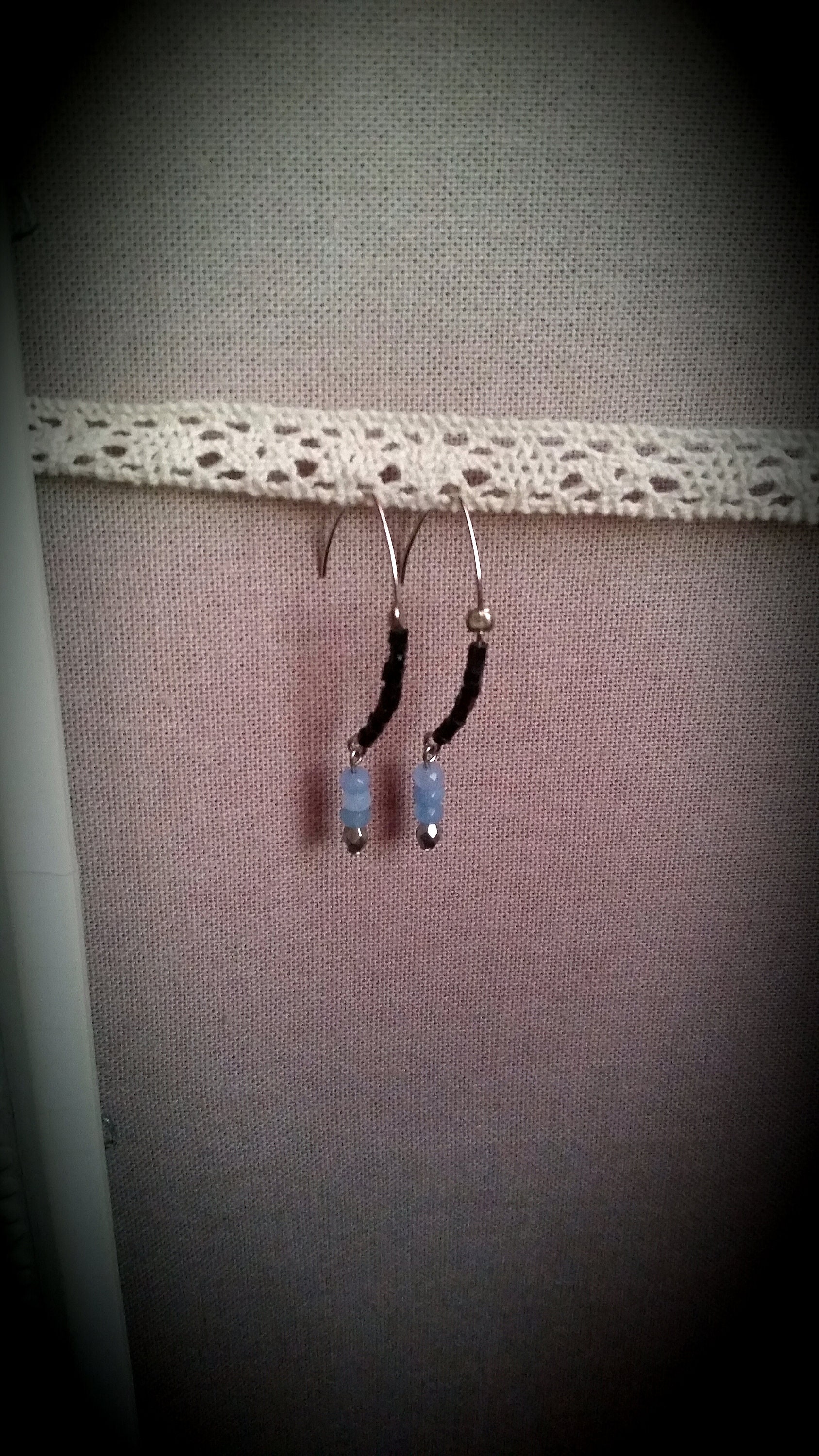 Paire De Clous D'oreilles Anciens En Argent Avec Perles De Jais Noir Facetté - Style XIXème