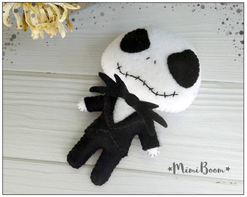 Jack Skellington pattern felt Halloween pattern Jack Skellington felt ornament DIY felt ornaments Halloween patterns DIY Halloween ornaments image 3