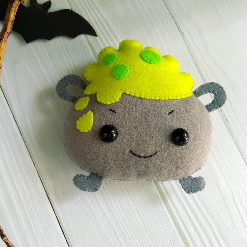 Felt Halloween Cauldron Pattern PDF - Witch Pot Ornament, Hand Sewing Tutorial, DIY Spooky Decor image 4