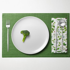 Christmas Leaves Napkin