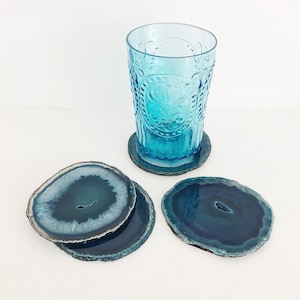 Teal Agate Coaster. Geode Coasters. Agate Slice. Drink Coasters. Agate Coaster Set. Teal Home Decor. Table Decor. Boho Decor. Teal Coasters.