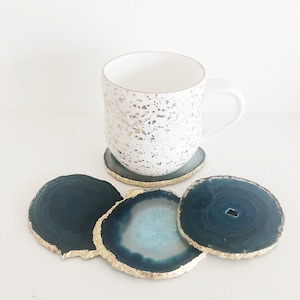 Teal Agate Coaster with Gold Edge. Geode Coasters. Agate Slice. Drink Coasters. Agate Coaster Set. Teal Home Decor. Table Decor. Boho Decor.