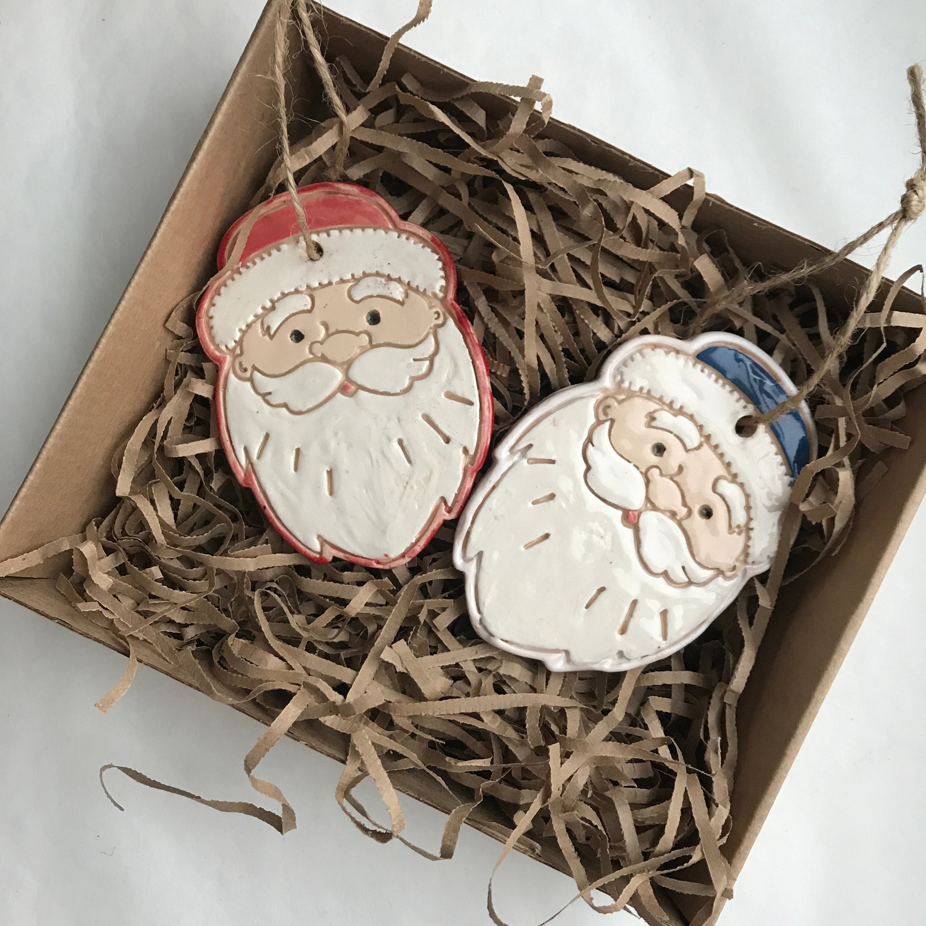 Adornos de árbol de Navidad de cerámica santa. Adorno de Etsy