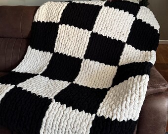Checkerboard Hand Knitted Chunky Blanket