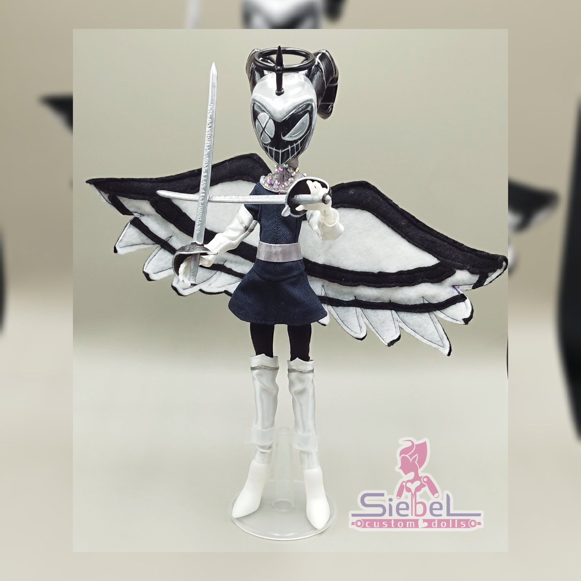 ハズビンホテル リュートエクソシスト人形 - Etsy 日本