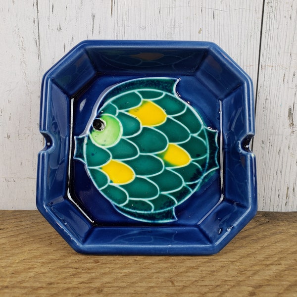 Vintage Fish Ashtray Blue Green Yellow Ceramic Japan Catchall Trinket Dish Cigarette Smoking Souvenir Nautical Sea Beach Decor Smoker Gift