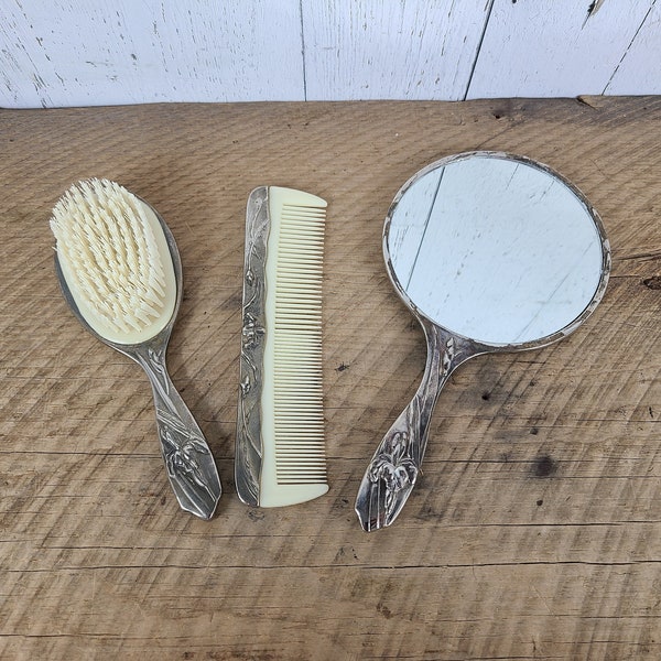 Vintage Hand Mirror Brush & Comb Vanity Set Filigree Silver Plate Hollywood Regency Boudoir Beauty Dressing Table Accessory Bathroom Decor