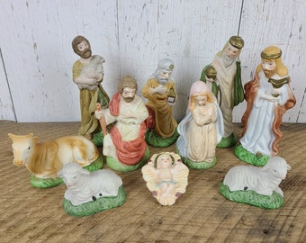 Vintage Nativity Set 10 Porcelain Figures Figurines Characters Baby Jesus Birth Creche Scene Religious Gift for Christian Catholic Christmas