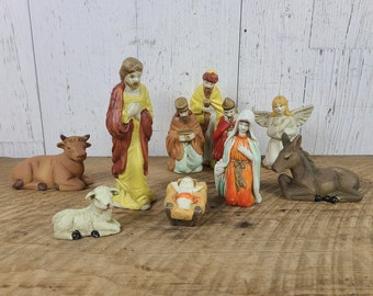 Vintage Nativity Set 10 Porcelain Figures Figurines Characters Baby Jesus Birth Creche Scene Religious Gift for Christian Catholic Christmas