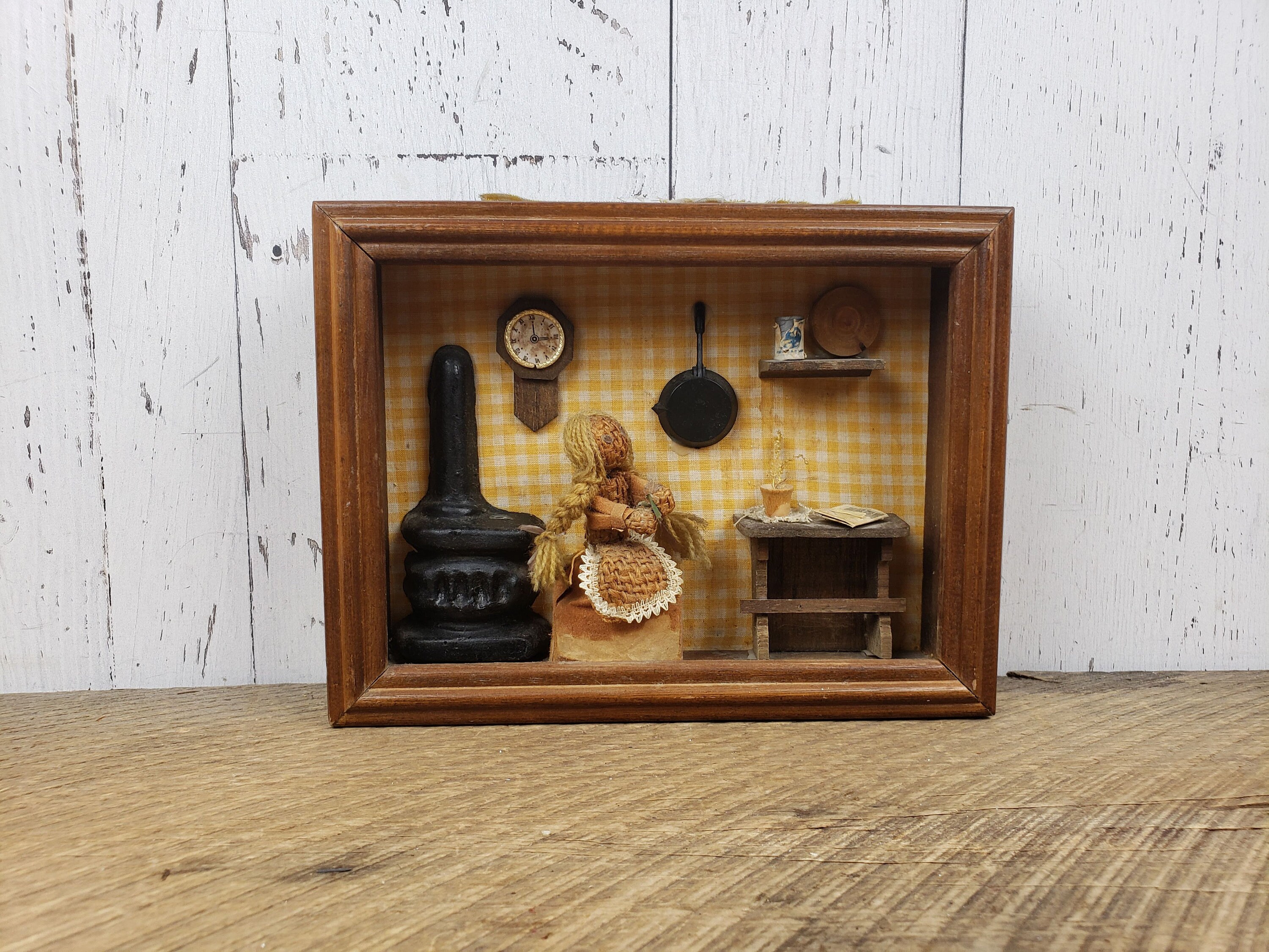 Details about / Pioneer Woman Home Decor Shadowbox