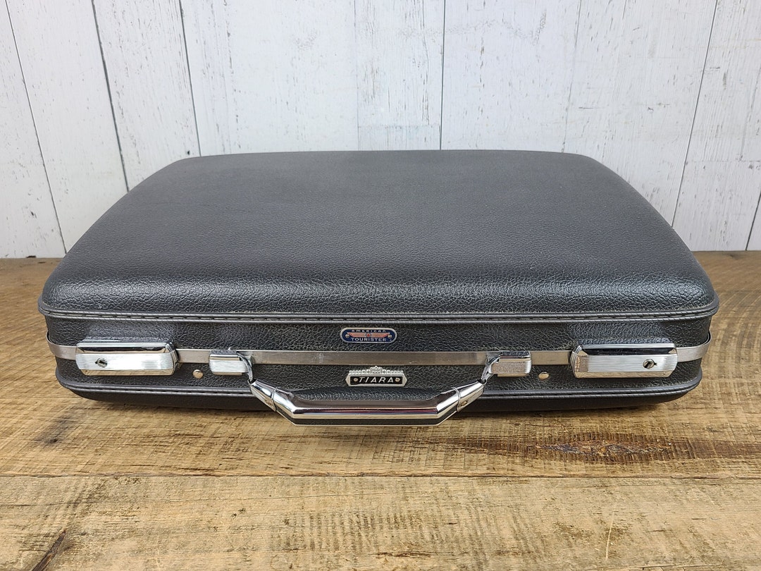 Vintage American Tourister Gray Briefcase 21 Wide Tiara Vinyl Hard Case