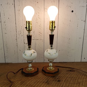 Vintage Set of 2 Mid Century Space Age Lamps 13 Wood Brass Glass Dainty Blue & Gold Leaf Pattern on Milkglass Bedside Table Light Pair image 10