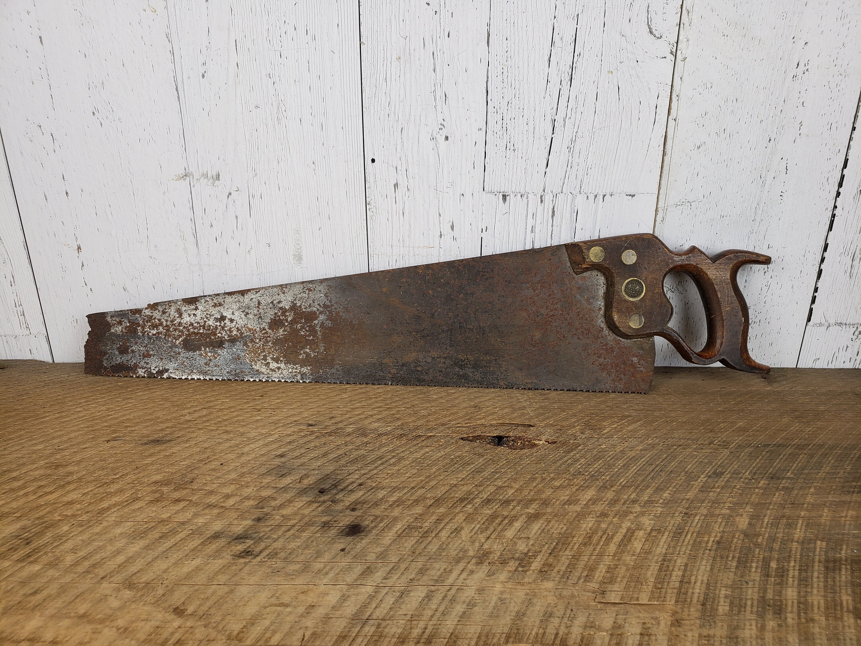 Vintage Old Rusty Hand Saw W Wood Handle Spear Jackson