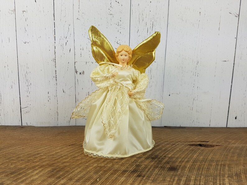Vintage Peaceful Angel Christmas Tree Topper 9 Resin Doll Gold Wings Ivory Satin /& Lace Dress Retro Tree Top Decor Trimming Party December