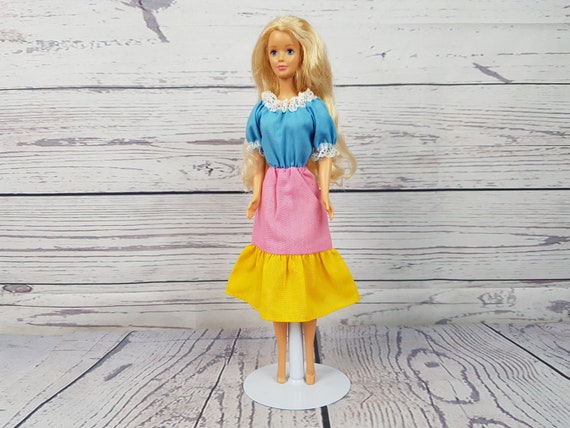 barbie dress open