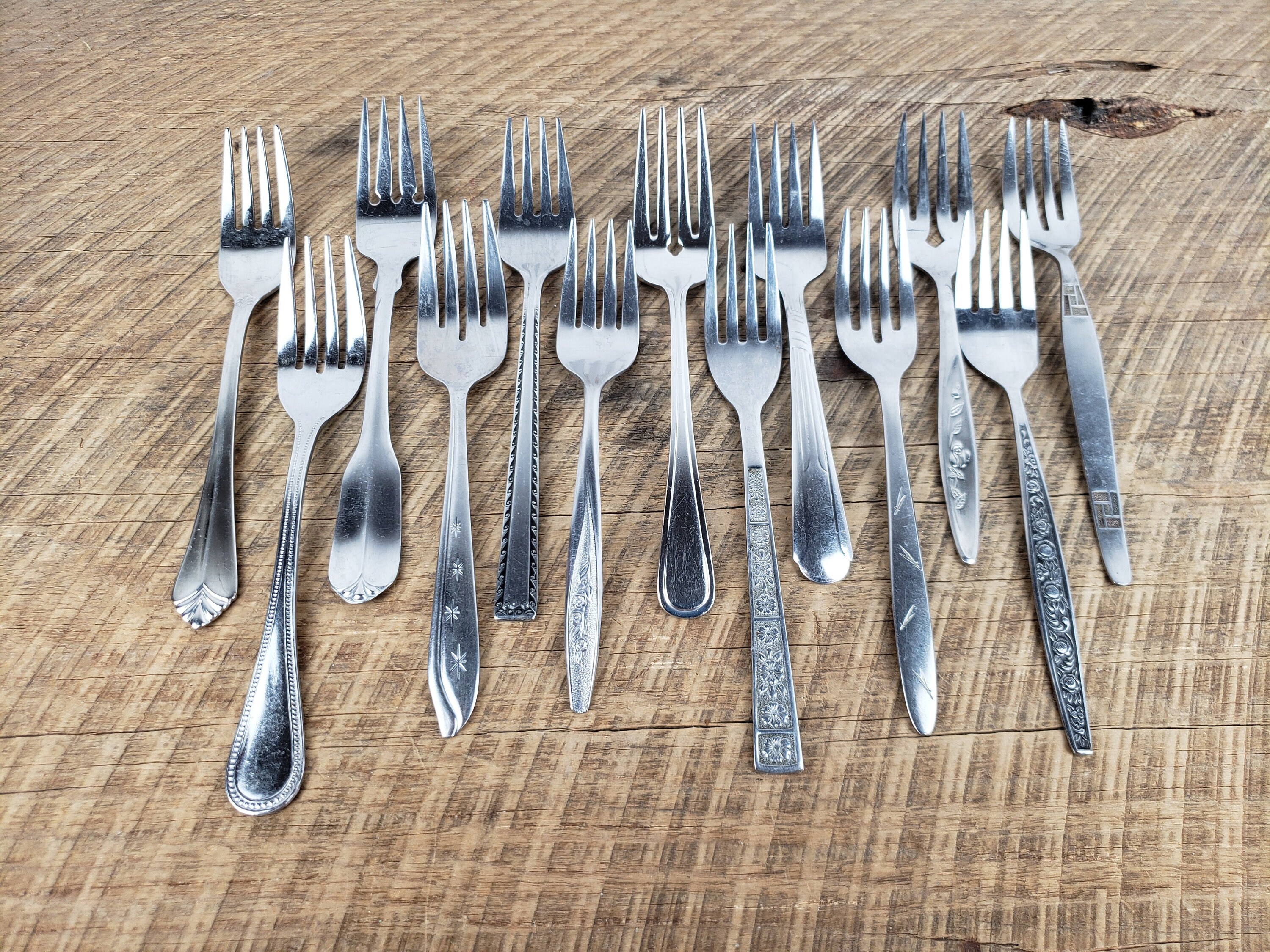 Vintage Salad Forks Set of 8 Mismatched Flatware Mix of Floral Etsy