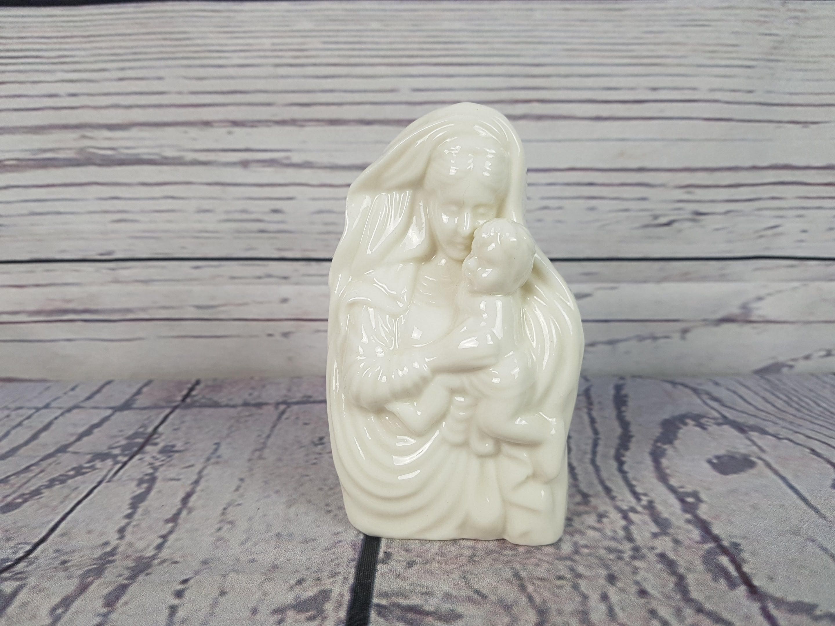 Vintage Virgin Mary and Baby Jesus Peaceful Mother and Child White ...