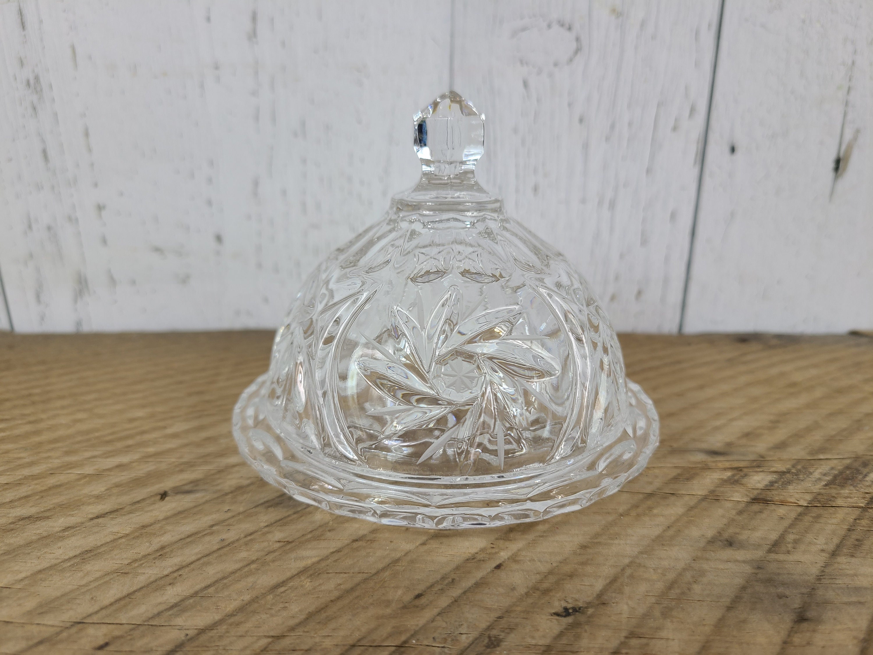 Vintage Crystal Glass Round Butter Dish Pinwheel Star Pattern Plate w/ Lid Retro Lidded Covered