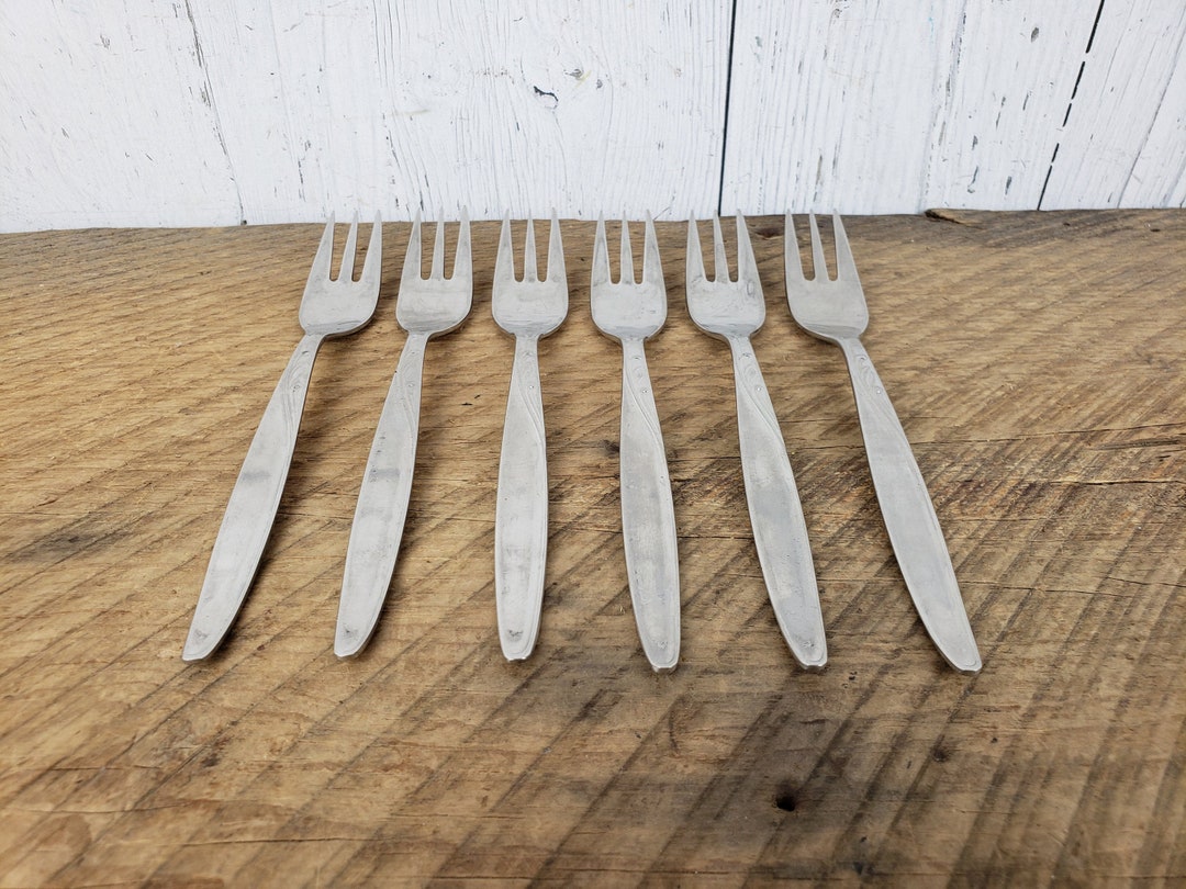 Vintage Set of 6 Hors D'oeuvres Forks 3 Tine Seafood Shrimp Cutlery