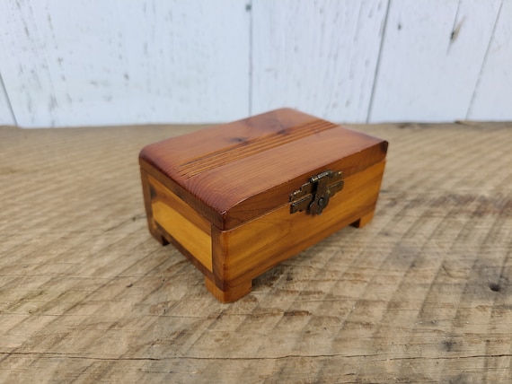 5x7 Jewelry Box Storage Keepsake Trinket Treasure Organizer Chest Black Metal Black Grill Display Boxes Collectable Case Home Decor Home Accessories Wood Brown Trunk 5x7 Jewelry Box Storage Keepsake Trinket Treasure Organizer Chest Black Metal Black Grill Display Boxes Collectable Case Home Decor Home Accessories Wood Brown Trunk