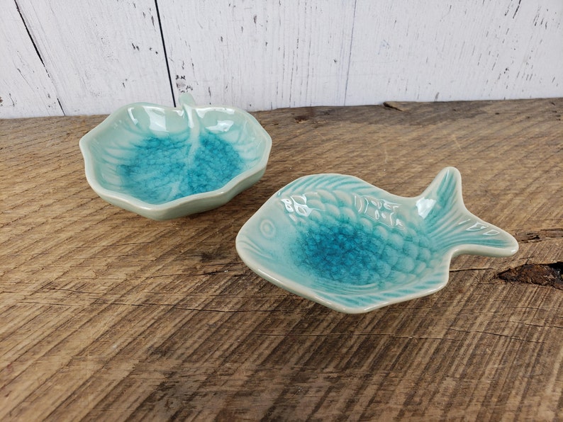 Vintage Small Turquoise Trinket Dishes Set of 2 Fish /& Leaf Mid Century Stoneware Trinket Bowls Ring Trays Hawaiian Tiki Bohemian Boho Chic
