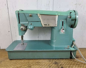 Vintage 1961 327J Turquoise Singer Sewing Machine w/ Foot Pedal JE Serial 1960s Retro Decorative Prop Decor Seamstress Gift Mid Century