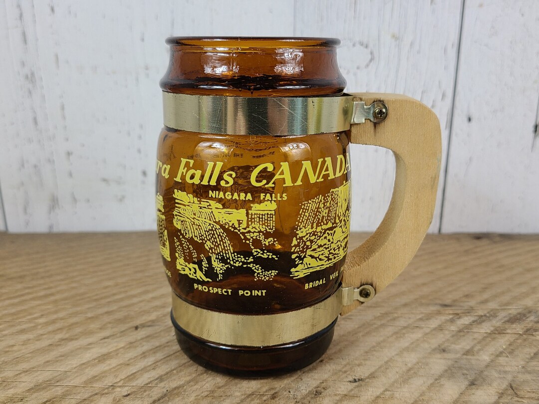 Vintage Niagara Falls Beer Stein Canada Tank Mug Amber Smoked Glass Tankard Wood Handle Barware