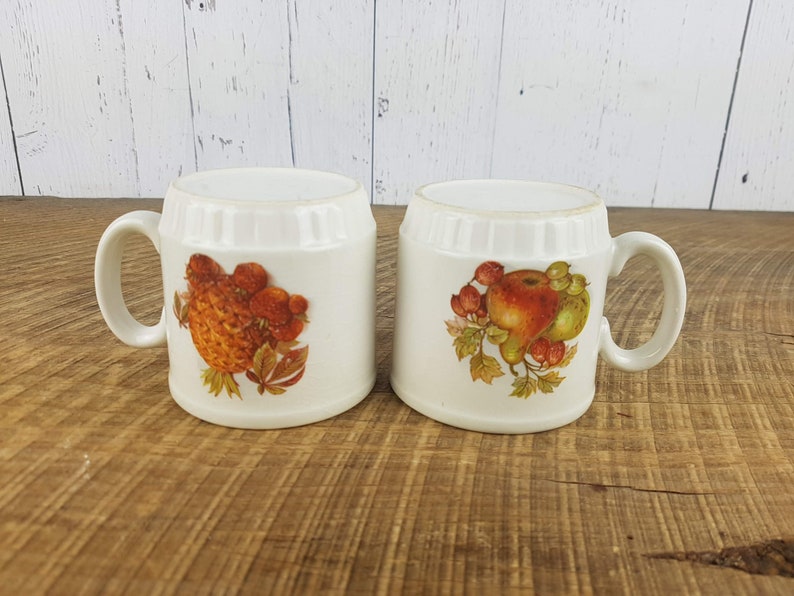 Vintage Set of 2 Fruit Themed Coffee Cups EIT Ltd England Tea Mugs Pattern Pineapple Strawberies Pears Eclectic Bohemian Boho Chic Decor image 9