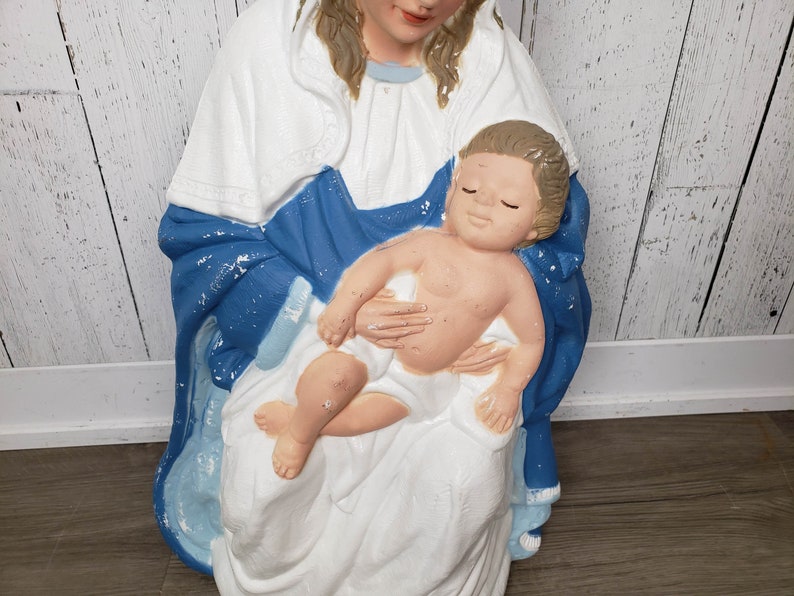 Vintage Virgin Mary & Baby Jesus Nativity Blow Mold Statue image 5