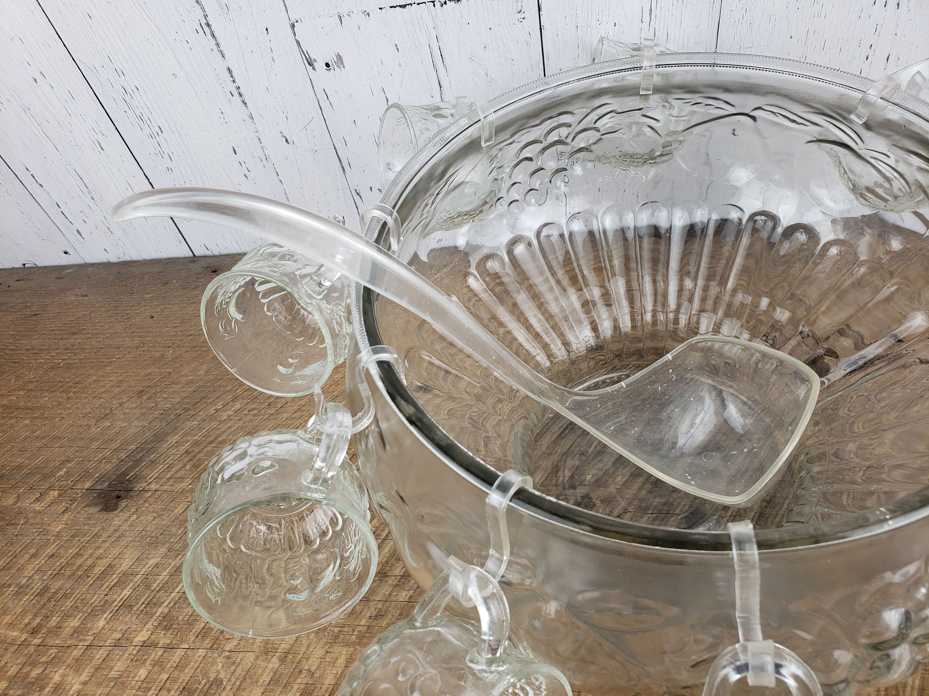 Vintage Punch Bowl 10 Cups Ladle & Hooks Jeanette Glass Set Fruit