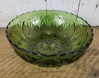 Vintage Avocado Green Pressed Glass Serving Bowl 8" Anchor Hocking Medallion Star & Cameo Pattern Olive Modern Mid Century Fruit Candy Dish