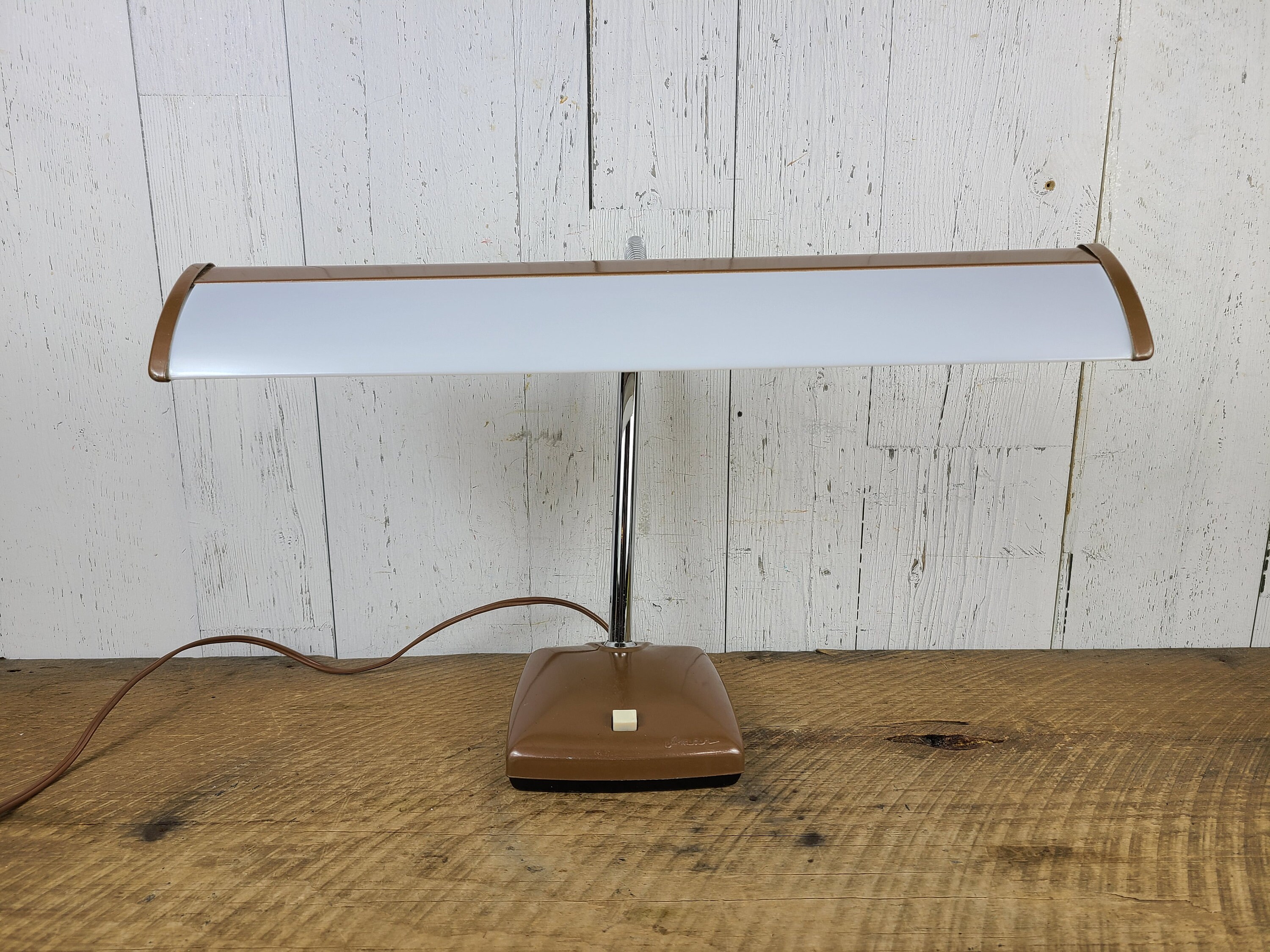 1970s cheap desk lamp