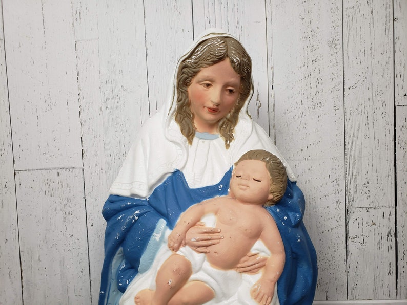 Vintage Virgin Mary & Baby Jesus Nativity Blow Mold Statue image 4