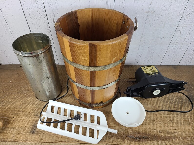 Vintage Ice Cream Maker Frost King Ice Cream Freezer 4 Quarts Etsy